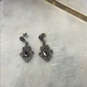 Elegant Black Silver Earrings